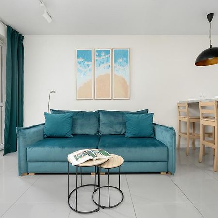 Apartment Rakowska Warsaw Wlochy By Noclegi Renters エクステリア 写真
