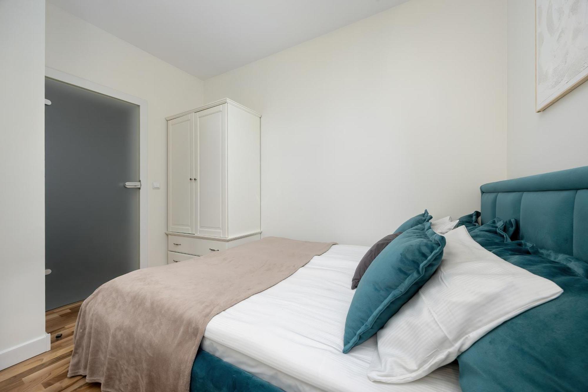 Apartment Rakowska Warsaw Wlochy By Noclegi Renters エクステリア 写真